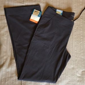 Columbia Active BootCut sz 12 Woman’s Pants Grey